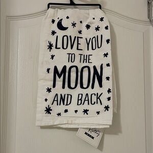 Designs by Kathy towel size 28”x28” NWT